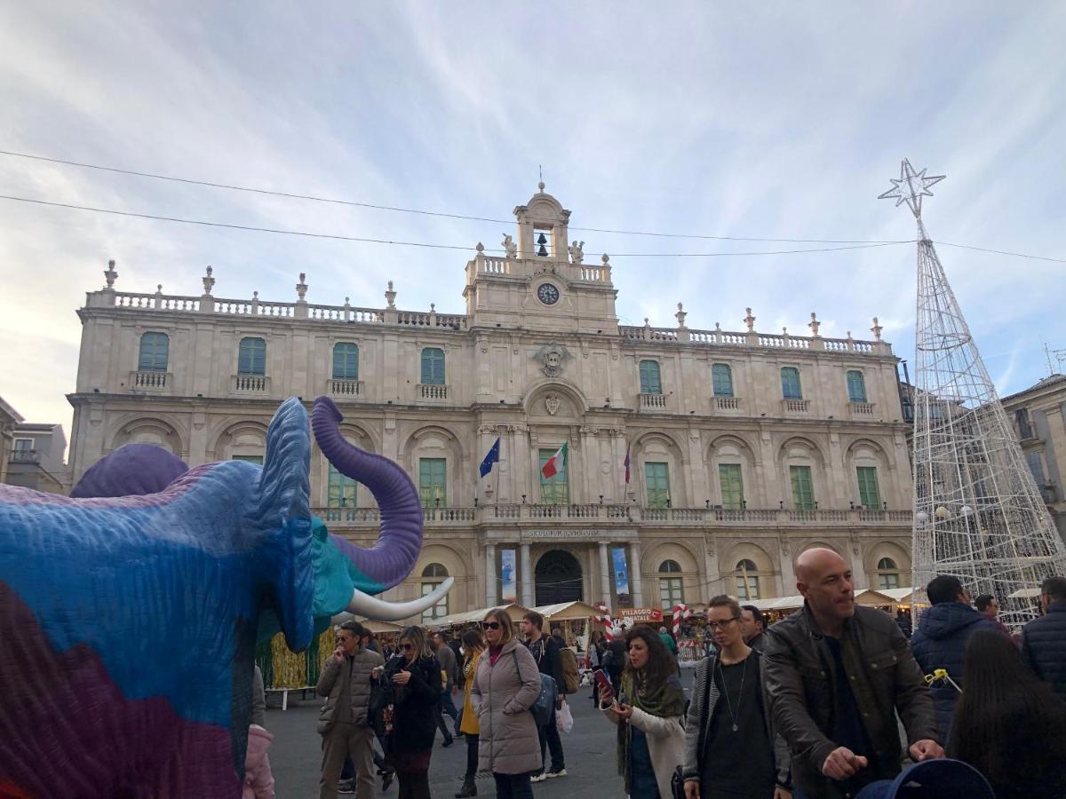 Вілла Sicily Wonderful Piazza Universita' Катанія Екстер'єр фото