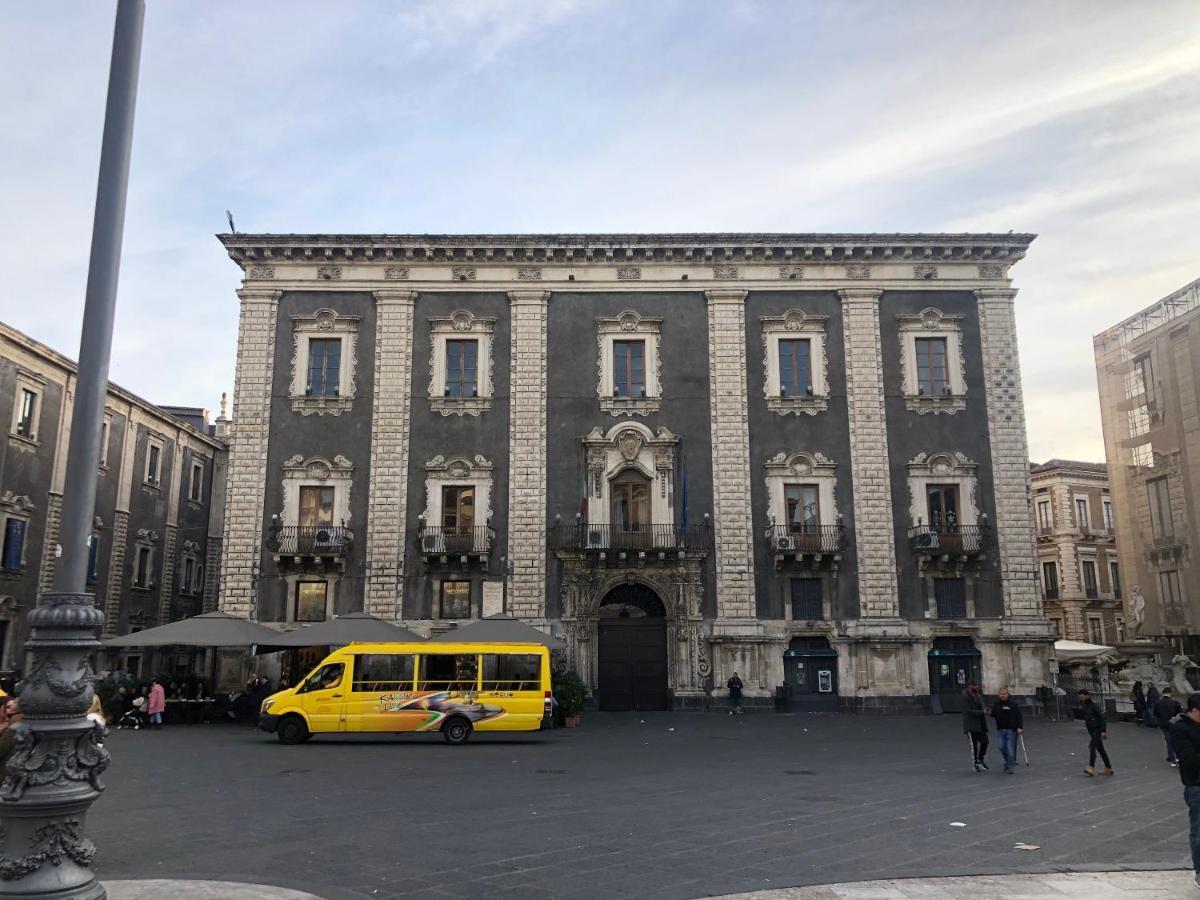 Вілла Sicily Wonderful Piazza Universita' Катанія Екстер'єр фото